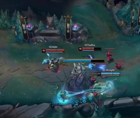 LPL高光时刻：Knight永恩绝不放弃操作的机会