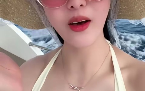 享受生活！张常宁晒视频寻找海豚：今天的好运是海豚给的！