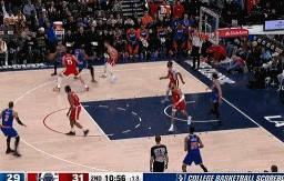 长胳膊VS大手掌！布里奇斯面对小卡死亡缠绕强行出手长两分命中