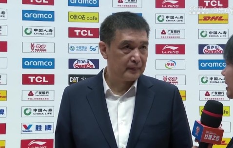 闵鹿蕾：进攻端萨林杰&张帆都站了出来 最后攻联防还是比较果断