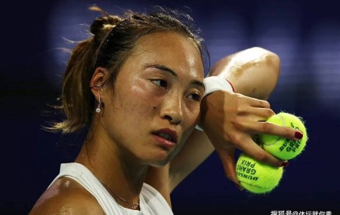 0-2！感谢萨巴伦卡，郑钦文输得不冤，最大短板曝光