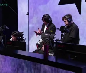 957：闻到了第五把的味道；马铁：身价差很多WE要荣了