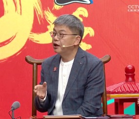 解说谈凡博:我看到的不是小曾 是未来10年中国男篮3号位的答案