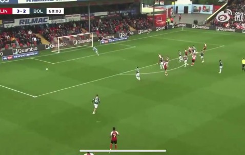 英甲联赛本轮的任意球奇袭破门，想法+脚法都是上乘