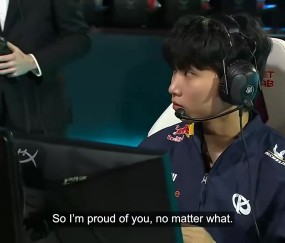 真给你找到自信了！KC对阵TES语音：TES疯了？我们也能和HLE一战！