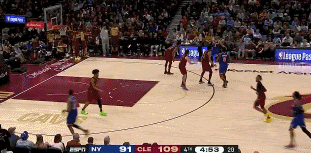 阿伦谈大帽唐斯：我被队友们团团围住 我们都在欢呼尖叫&兴奋不已